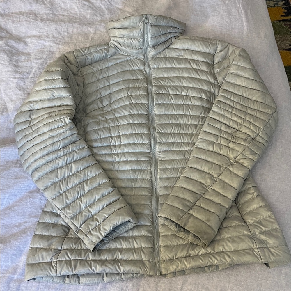 Arcteryx Women’s Yerba Down Puffy Coat size Large